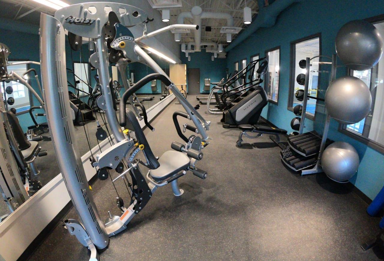 Coast Canmore Hotel & Conference Centre Екстериор снимка